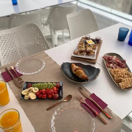 Mamma Mia Boutique - Only Adults 3* توسا ذي مار