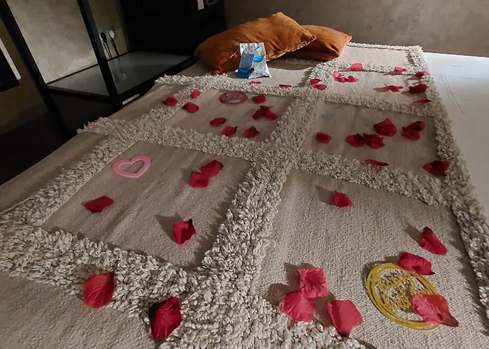 Mamma Mia Boutique - Only Adults 3*