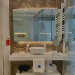 Mamma Mia Boutique - Only Adults 3* טוסה דה מאר
