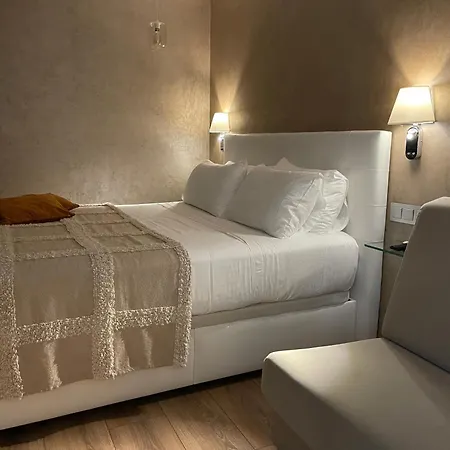 Mamma Mia Boutique - Only Adults 3* טוסה דה מאר
