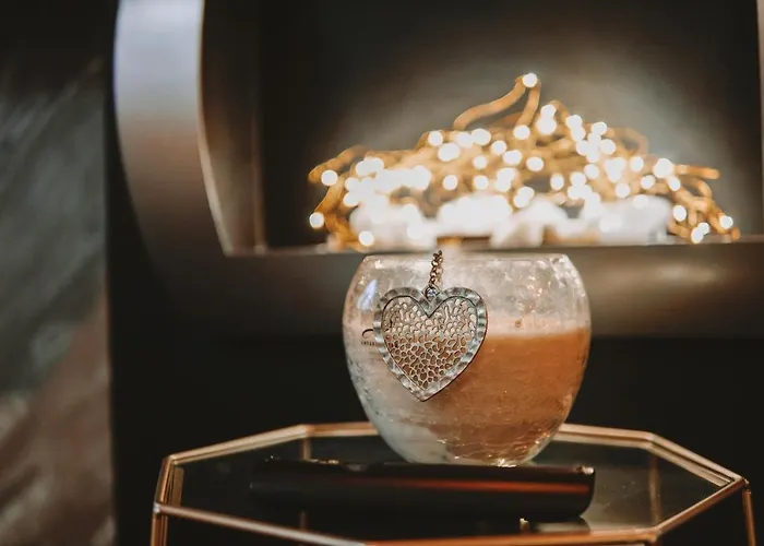 Mamma Mia Boutique - Only Adults